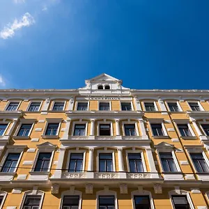 Lehrerhaus 2*, Vienna Austria