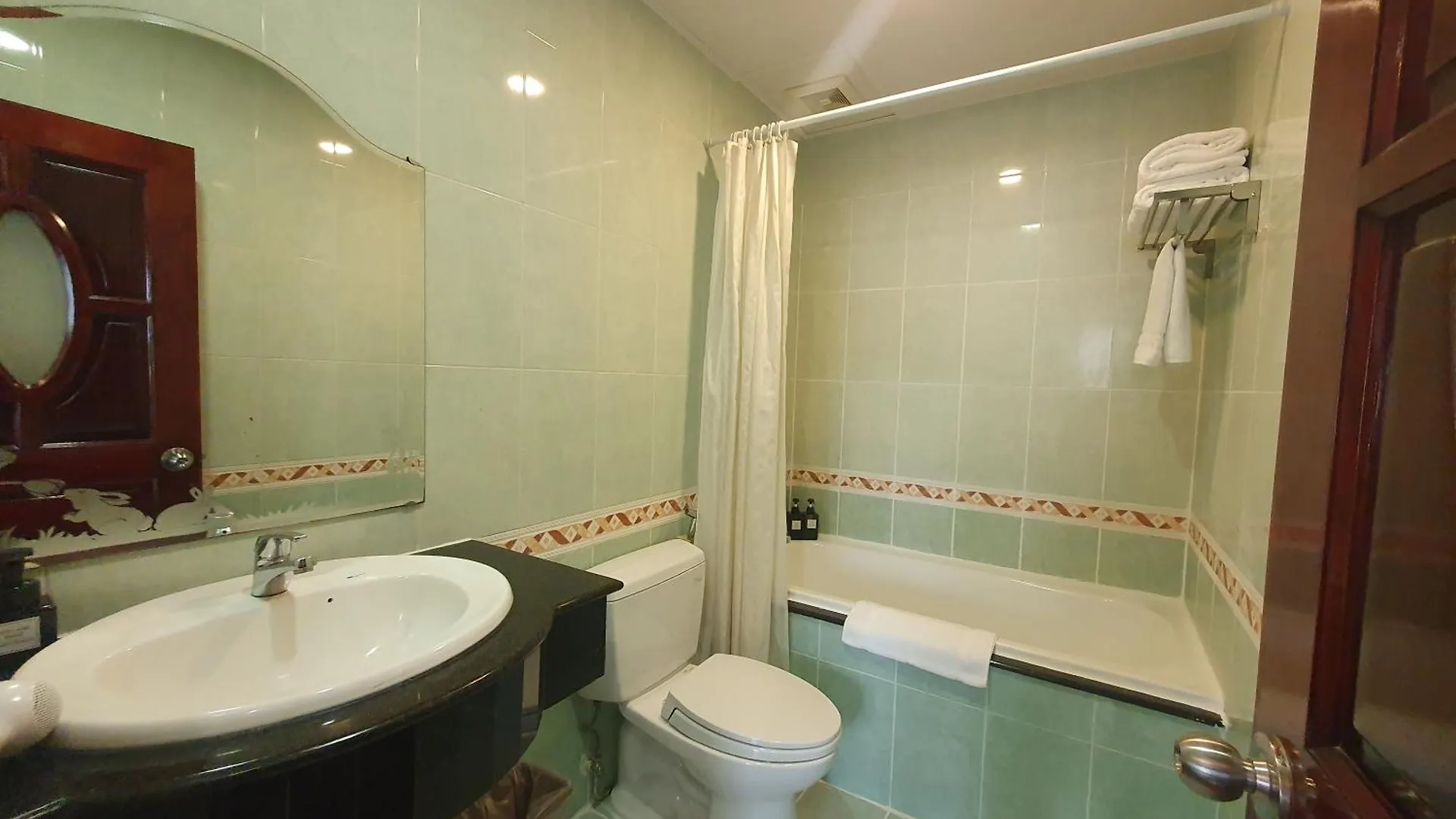 Bon Ami Hotel - Thien Xuan Hotel Ho-Chi-Minh-Stadt 3*,  Vietnam